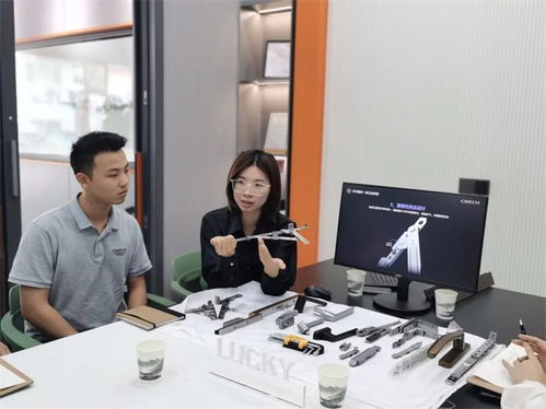 樂奇門窗攜手希美克五金 深化技術交流，共筑創新引擎